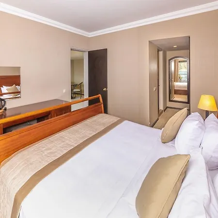 Faros Premium Hotel 5*