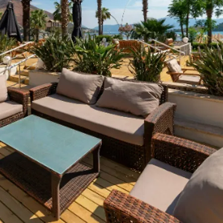 Hotel Faros Premium