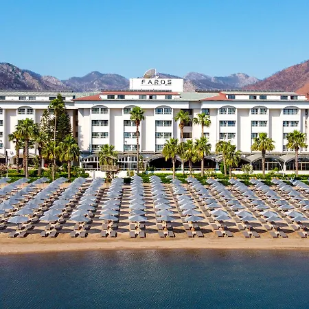 Hotel Faros Premium 5*
